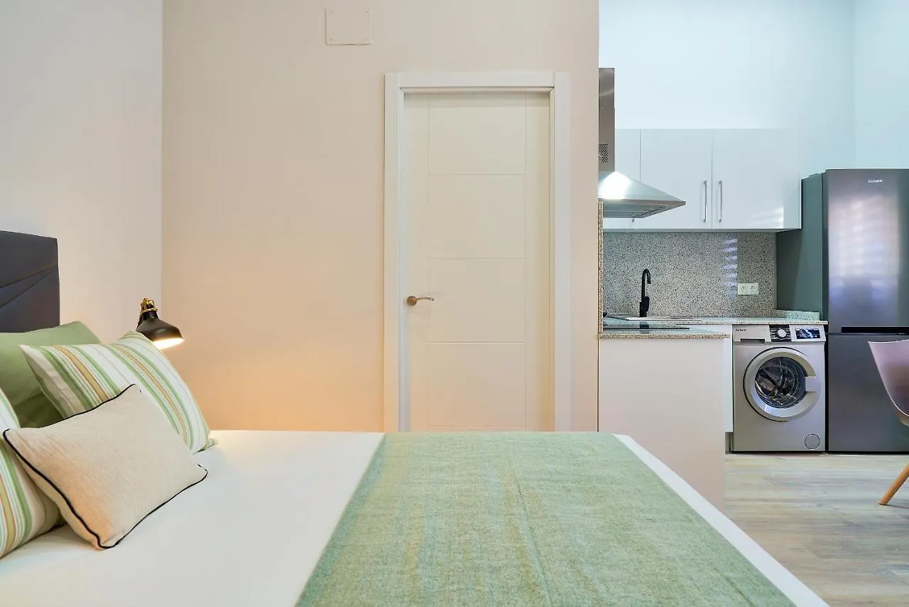 Del Parque Flats Estudio Capuchinos Màlaga